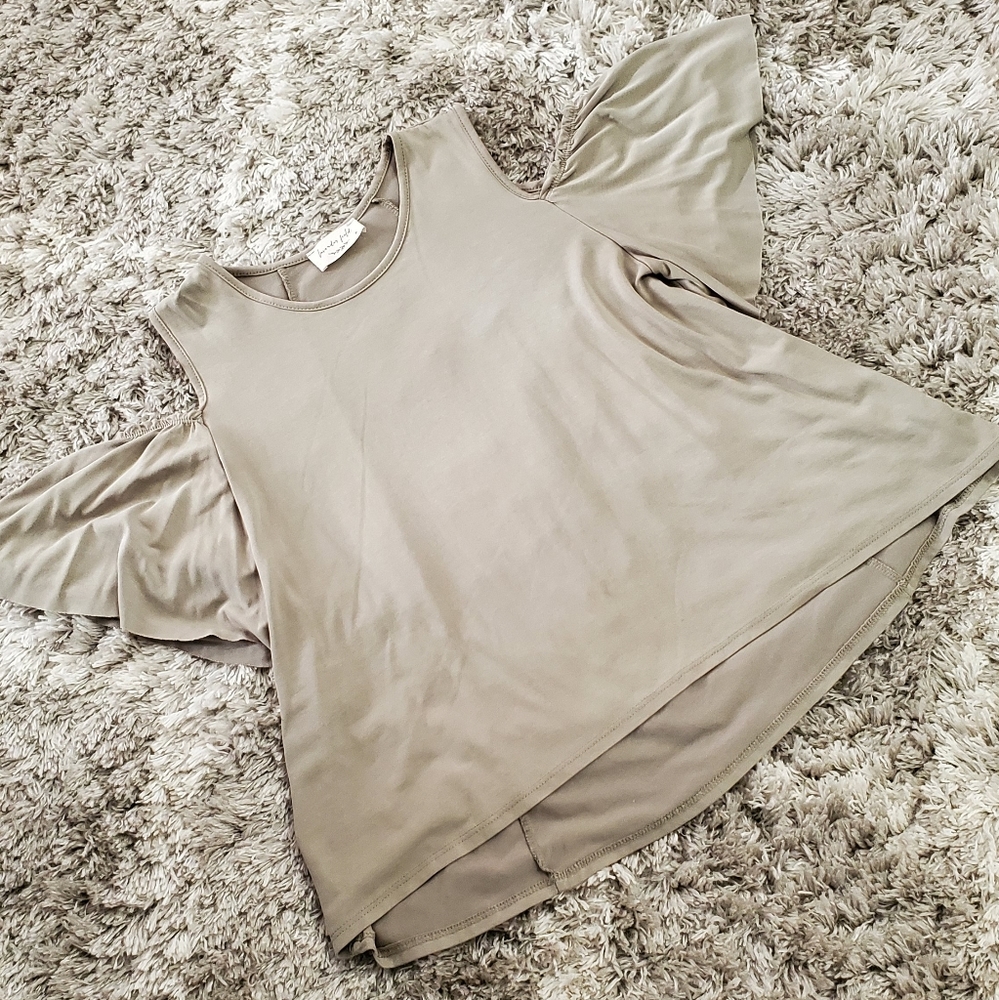 Cold-shoulder Blouse